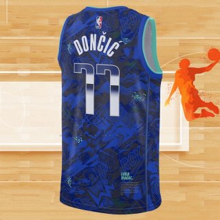 Camiseta Dallas Mavericks Luka Doncic NO 77 MVP Azul